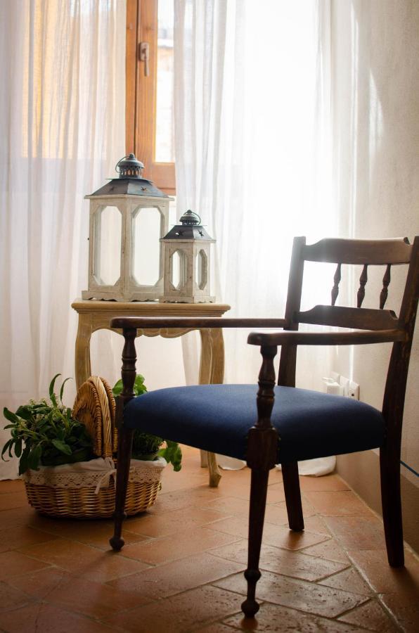 Dimora Dell'Erbe Rooms Montepulciano Stazione Esterno foto