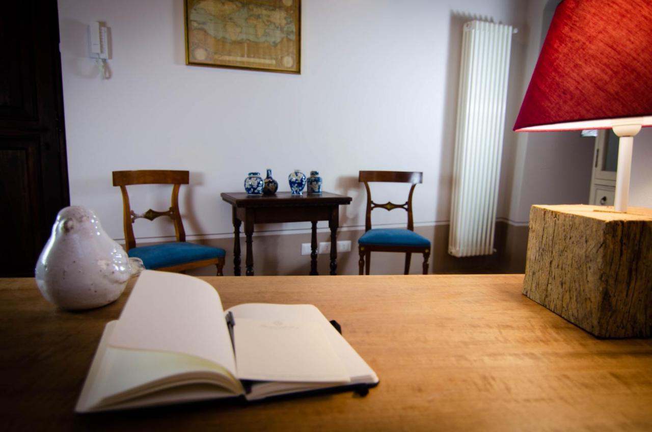 Dimora Dell'Erbe Rooms Montepulciano Stazione Esterno foto