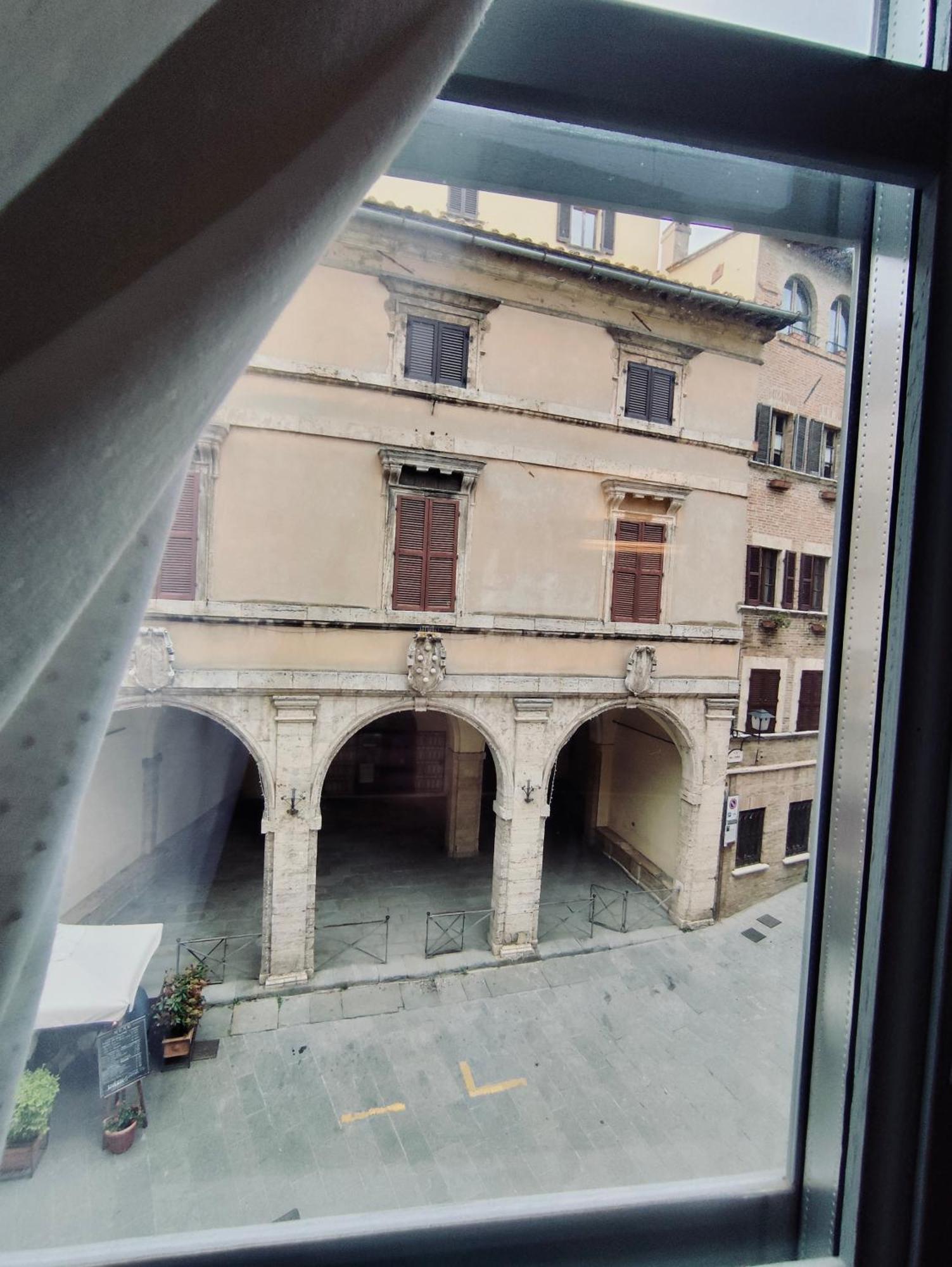 Dimora Dell'Erbe Rooms Montepulciano Stazione Camera foto